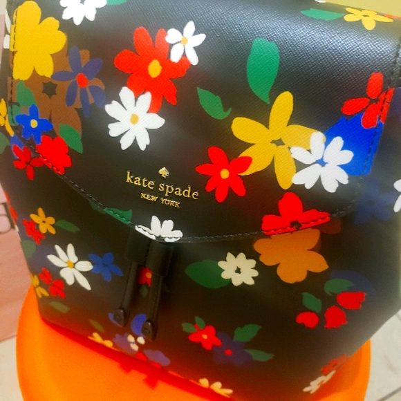 NWT - Kate Spade Lizzie Medium Floral Backpack main image 6